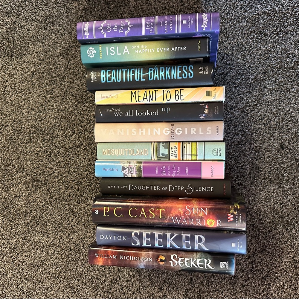 Popular 12 Book Hardcover Book Bundle